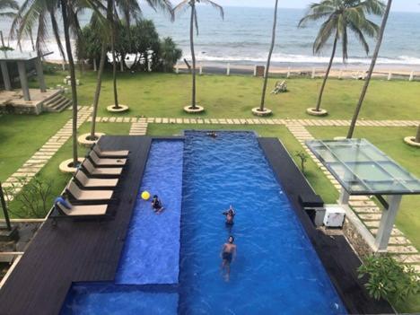 The Lighthouse Negombo Hotel Exterior photo